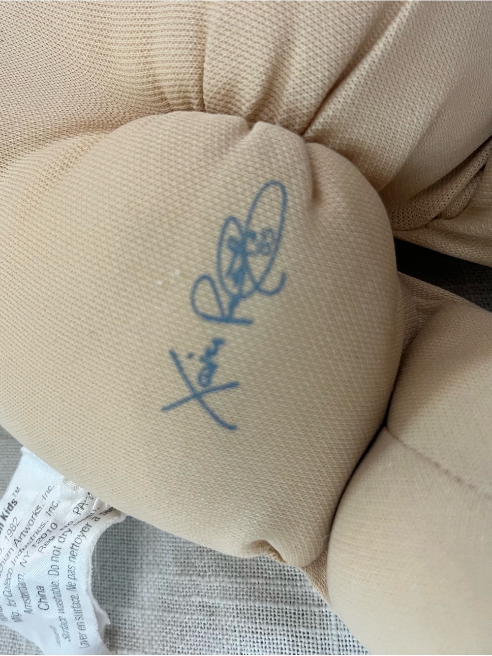 Signed Cabbage Patch Doll - Picture 6 of 11